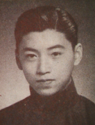 凝固的艺术，永恒的怀念——碑雕艺术与名人的故事