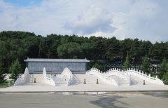 一面墙，一道景：九龙照壁浮雕景墙的诗画之美