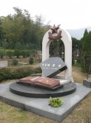 名人墓碑应该如何设计？探索永恒印记的艺术与思考